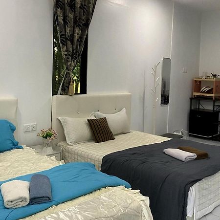 A&P Inn Homestay Machang Номер фото